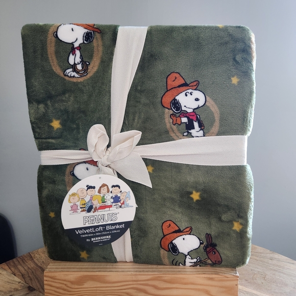 Peanuts VelvetLoft Twin Snoopy Western Cowboy Blanket NWT